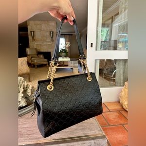 Gucci Bag Guccissima Soft Leather Signature Black GG Leather Medium Shoulder